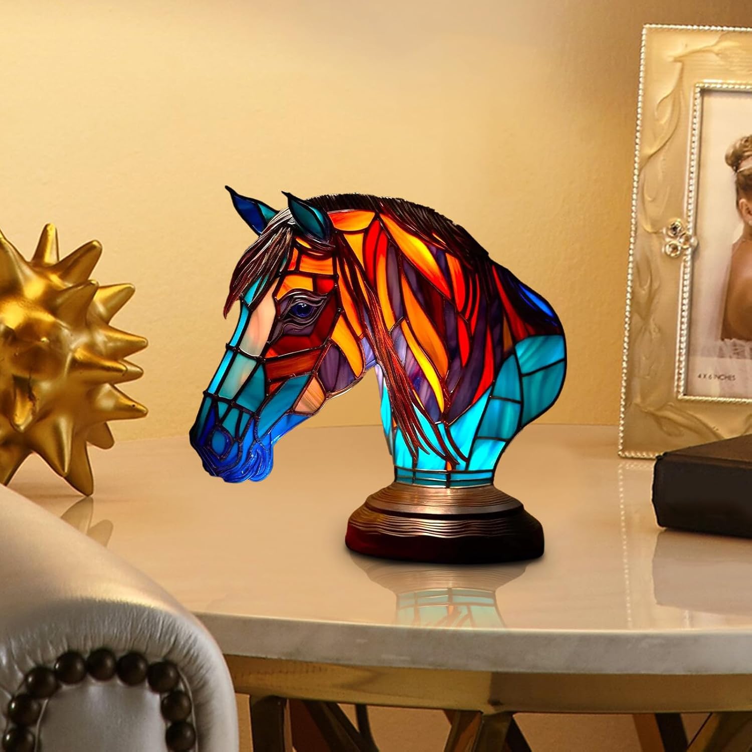 LeuchtPferd - handgefertigte Lampe, die Herzen erstrahlen lässt