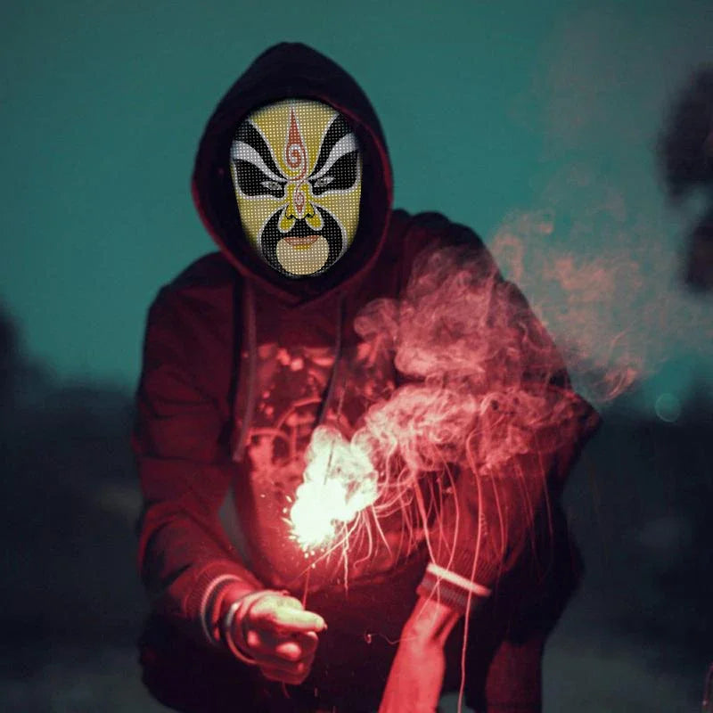 Smart LED Halloween Maske, Bluetooth APP, personalisierbar, wiederaufladbar