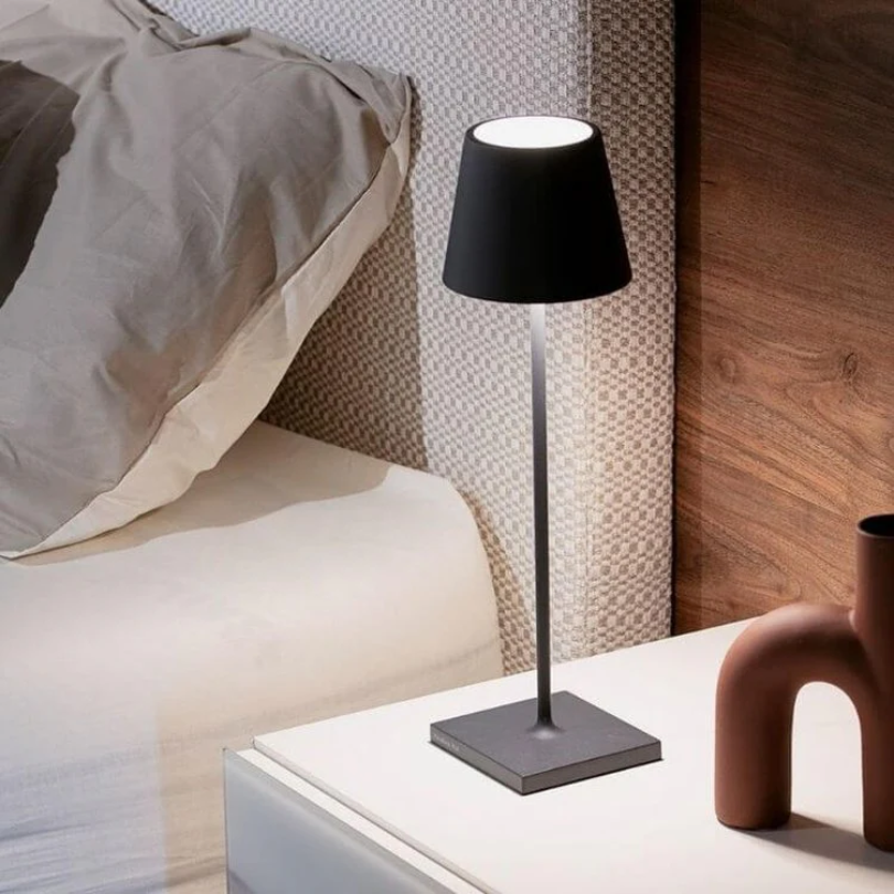 LumiFlex – LED-Tischlampe kabellos dimmbar & wiederaufladbar – Zuhause & Büro