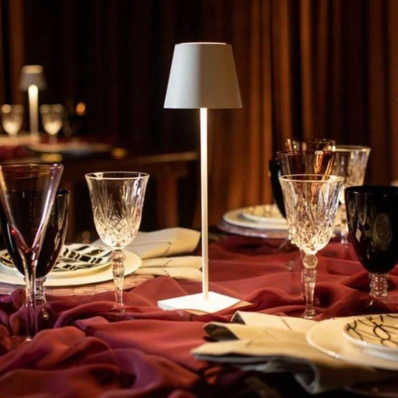 LumiFlex – LED-Tischlampe kabellos dimmbar & wiederaufladbar – Zuhause & Büro